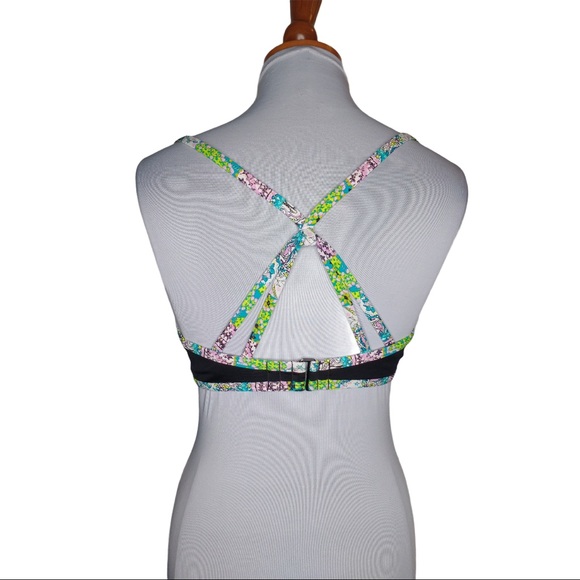 **SOLD**VS Embroidered Sequin Bikini Top - Picture 5 of 9